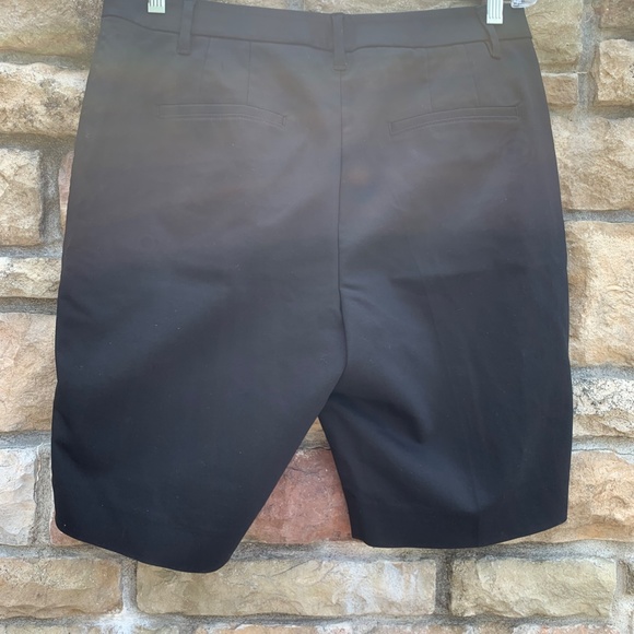 White House Black Market Bermuda Shorts - Picture 4 of 5